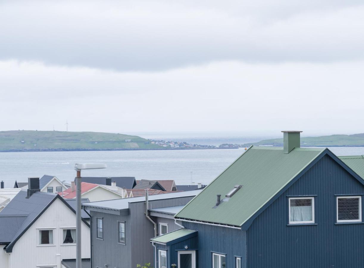 New / Stunning Sea View / Light / 3 Br Lägenhet Tórshavn Exteriör bild