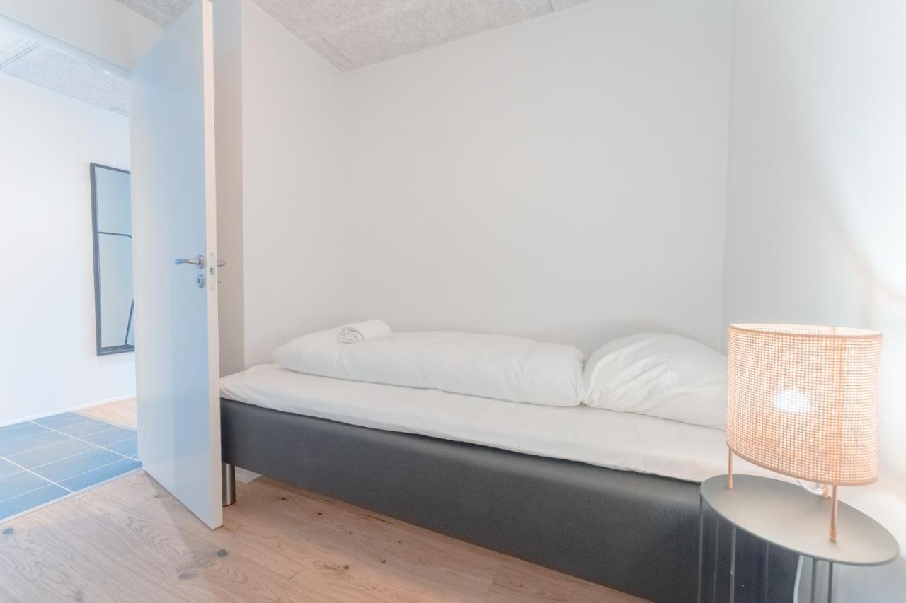 New / Stunning Sea View / Light / 3 Br Lägenhet Tórshavn Exteriör bild